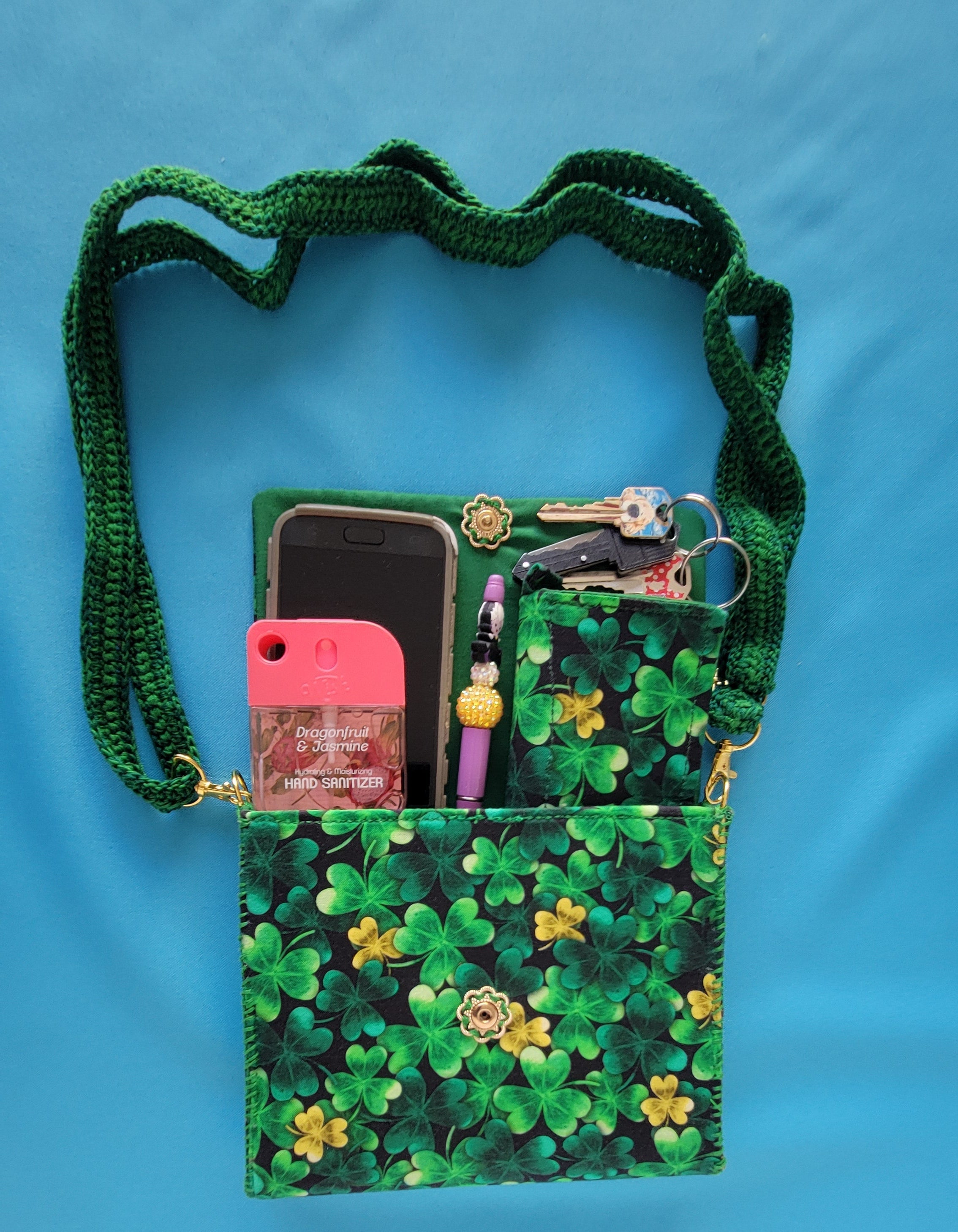 Flores Clutch Purse