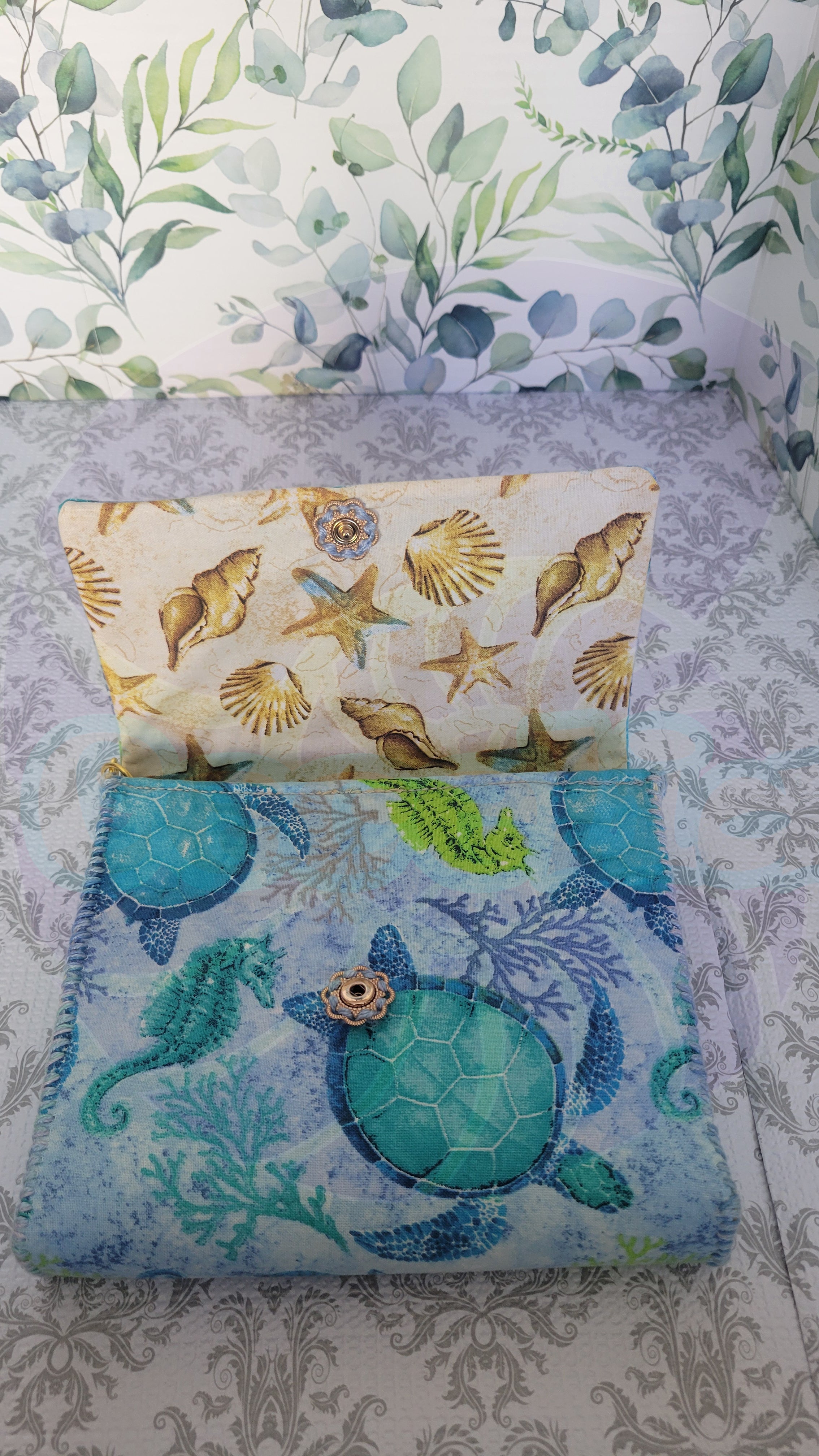 Sea Turtle Flores Purse